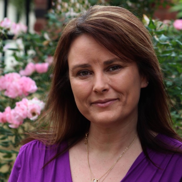 Meet your Posher, Felicia - Picture 1 of 1